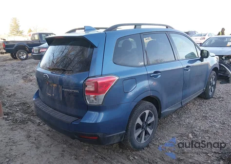 2018 Subaru Forester 2.5I Premium z USA, uszkodzony, nr VIN JF2SJAGC2JH586765